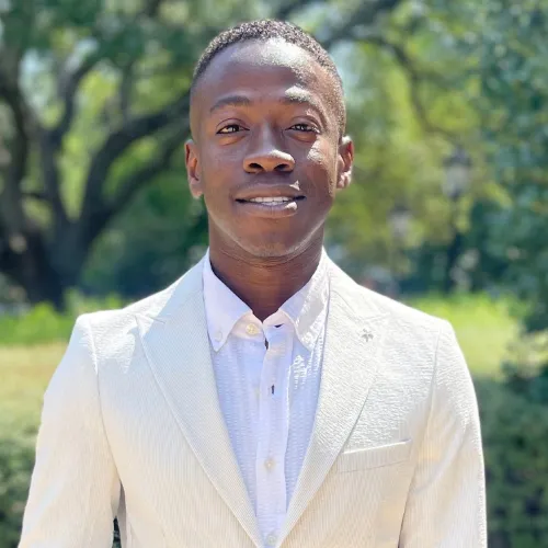 Mutaz Barnawi headshot